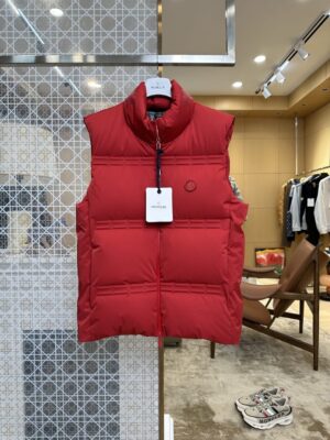 Moncler Red
